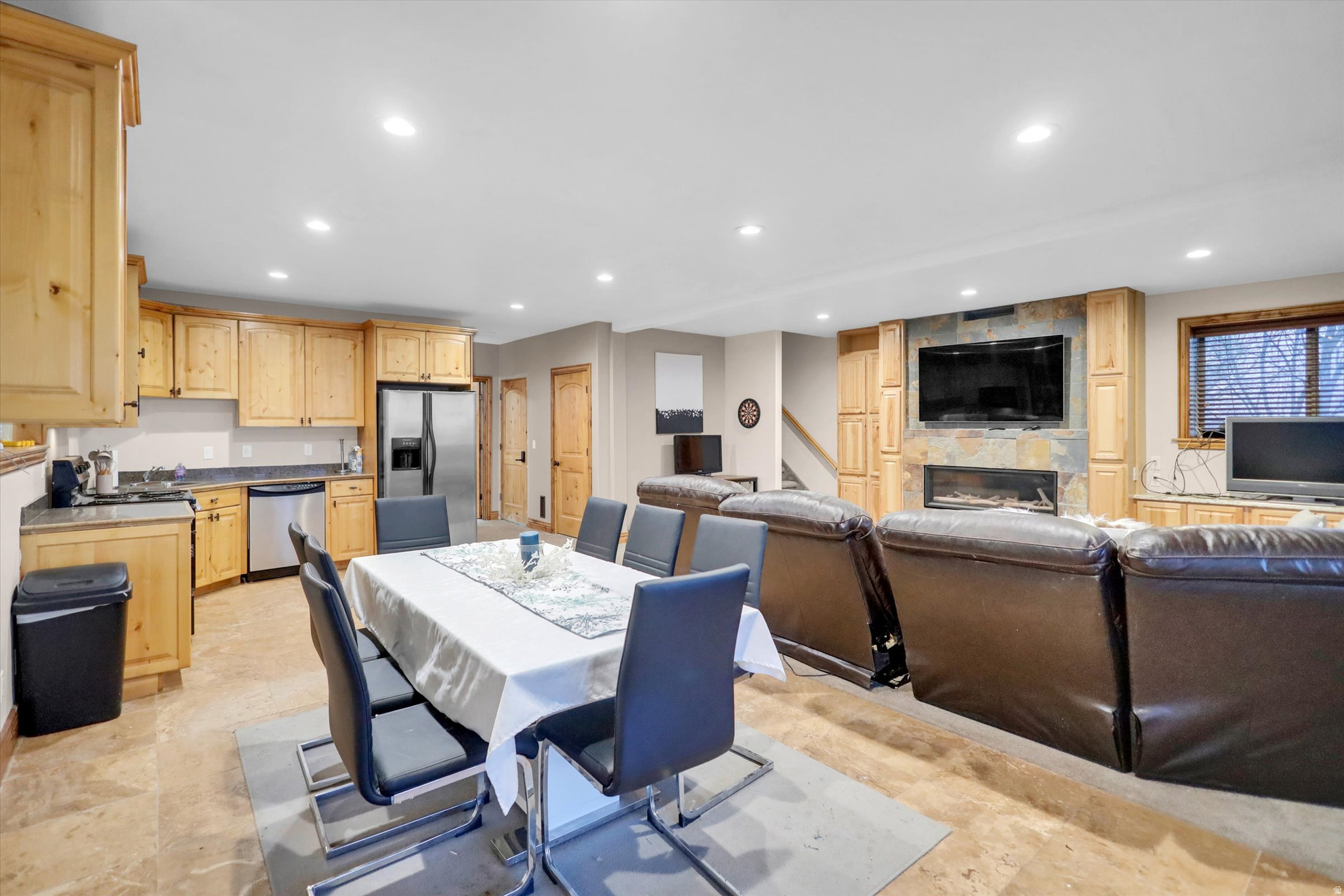 ROCKPORT RANCHES - Residential