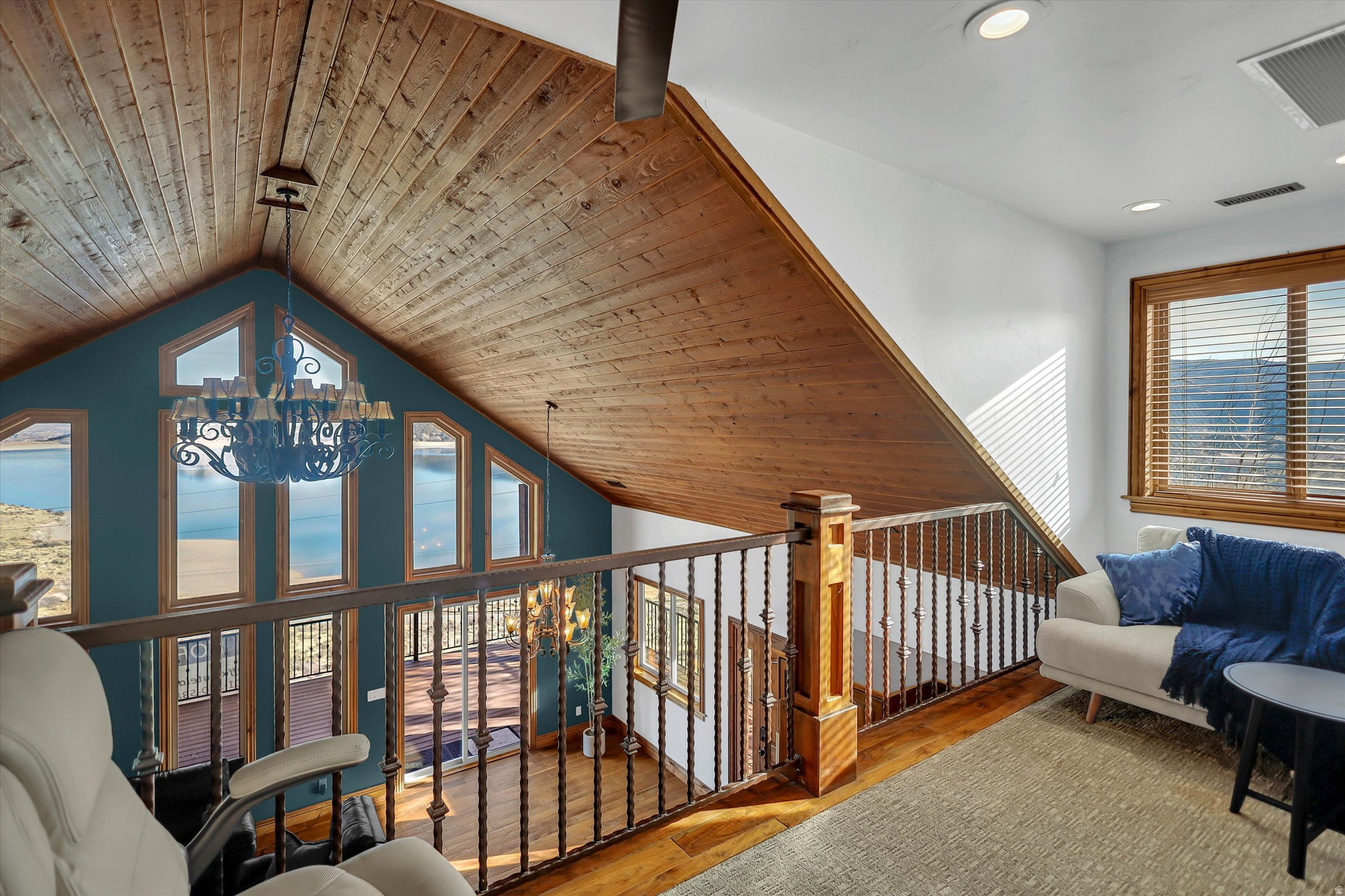 ROCKPORT RANCHES - Residential