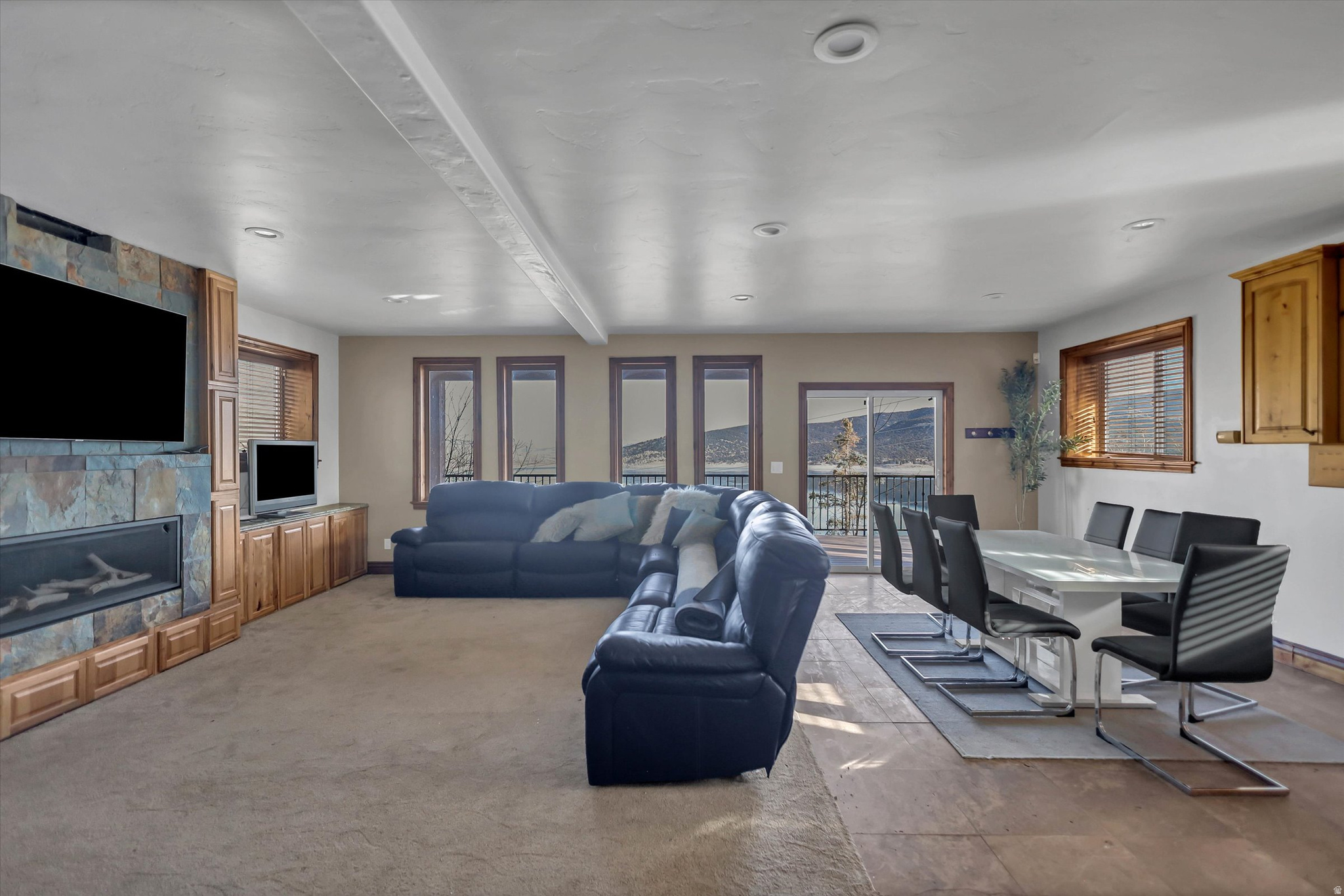 ROCKPORT RANCHES - Residential