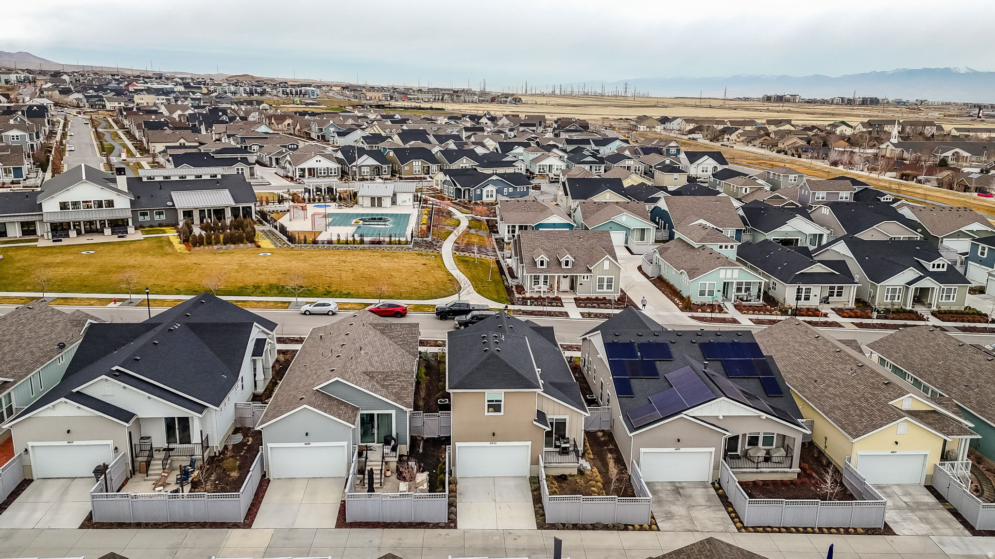 DAYBREAK SPRINGHOUSE - Residential