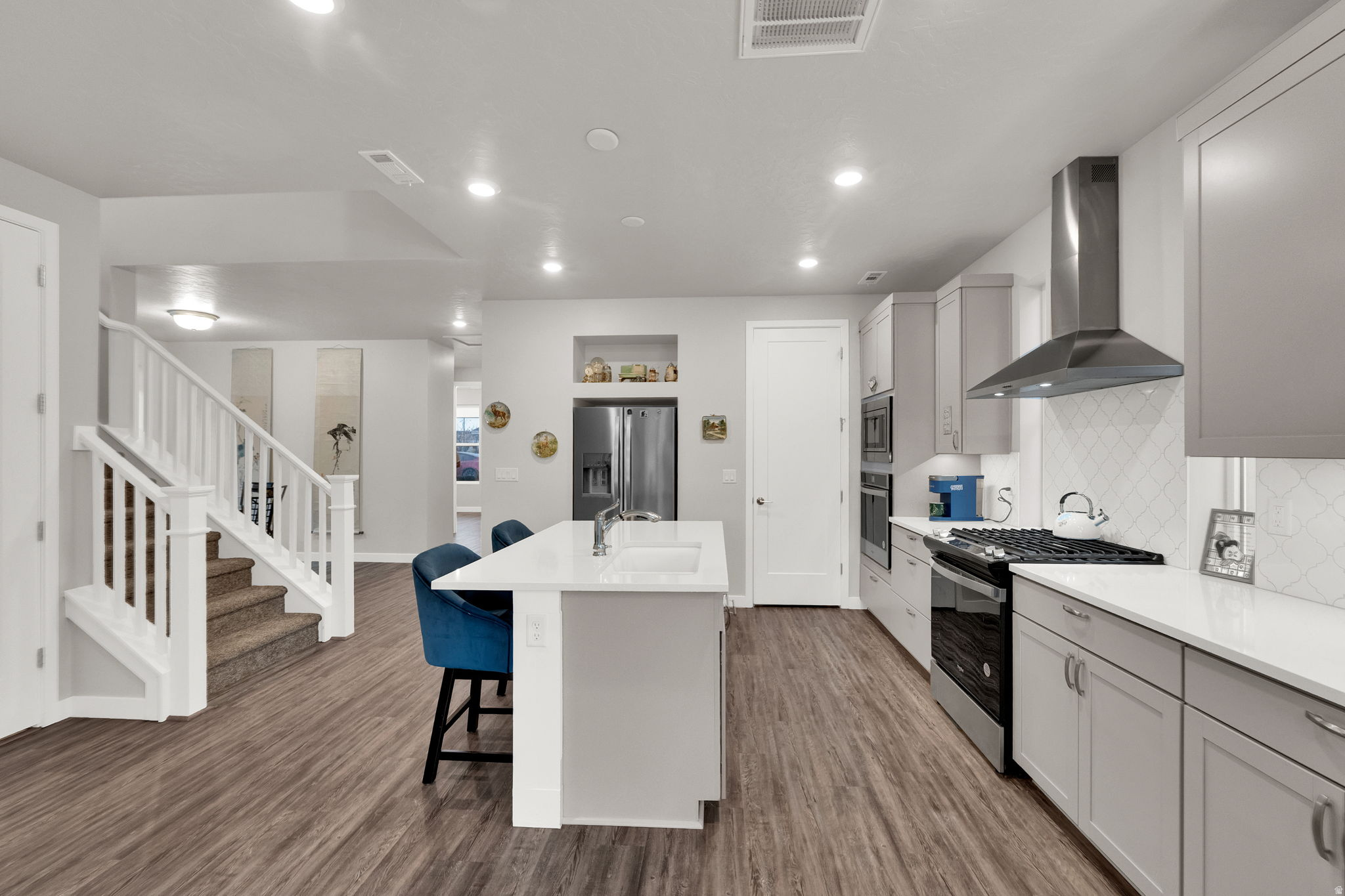 DAYBREAK SPRINGHOUSE - Residential