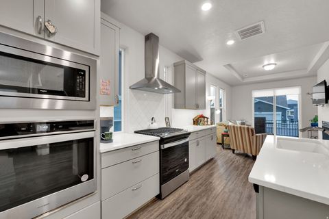 Tiny photo for 6043 W STONE MOUNT WAY, South Jordan, UT 84009 (MLS # 2128643)