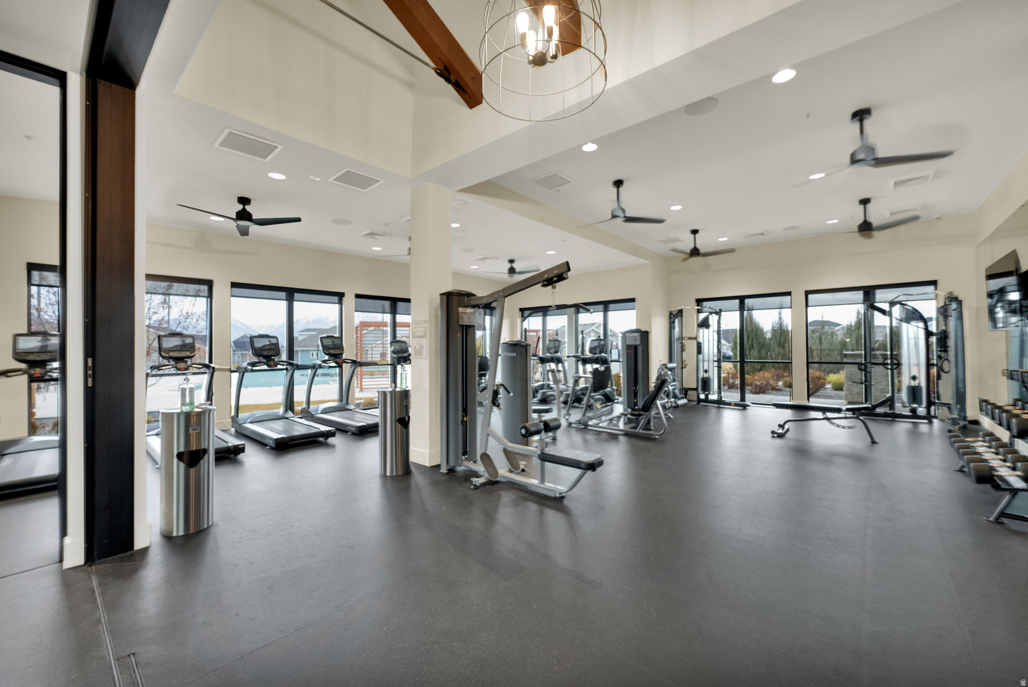 DAYBREAK SPRINGHOUSE - Residential