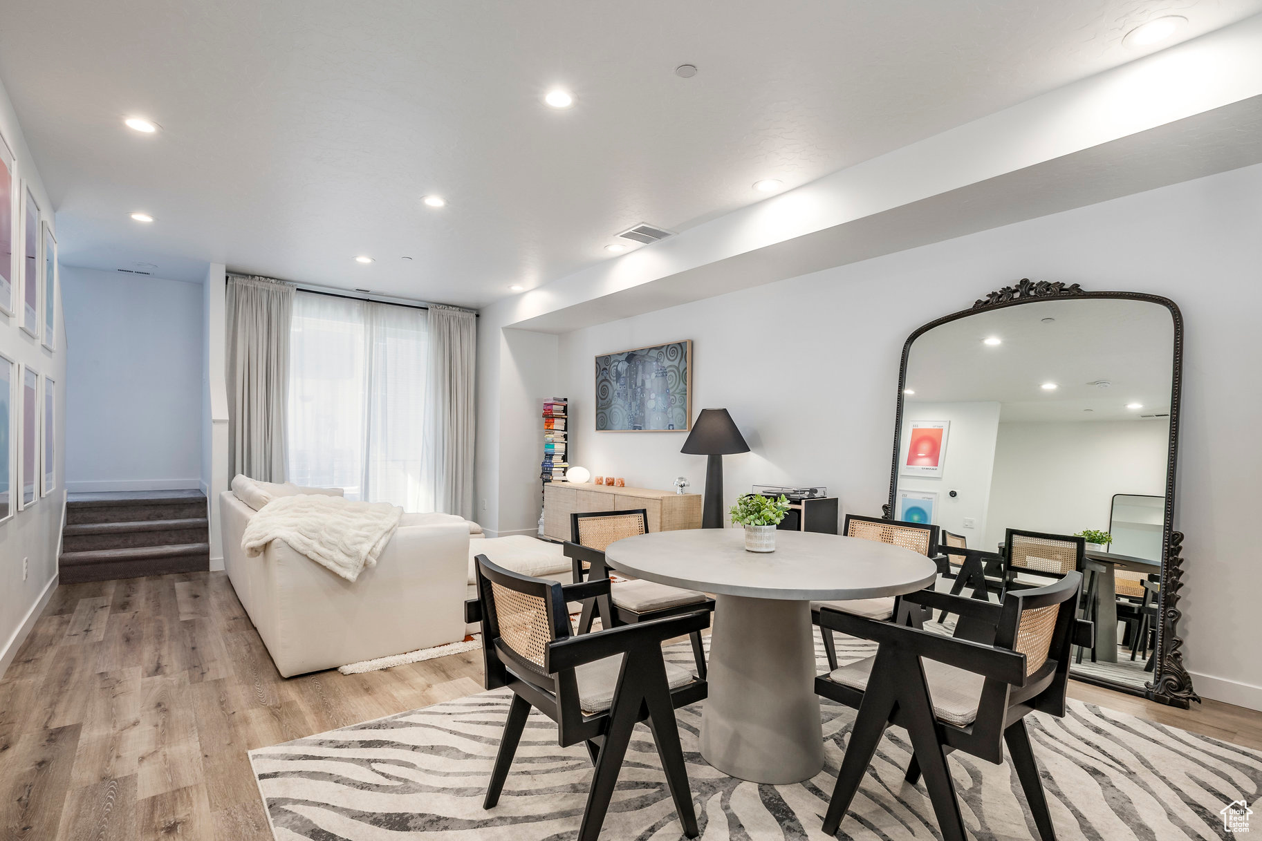 THE LUCY - Residential