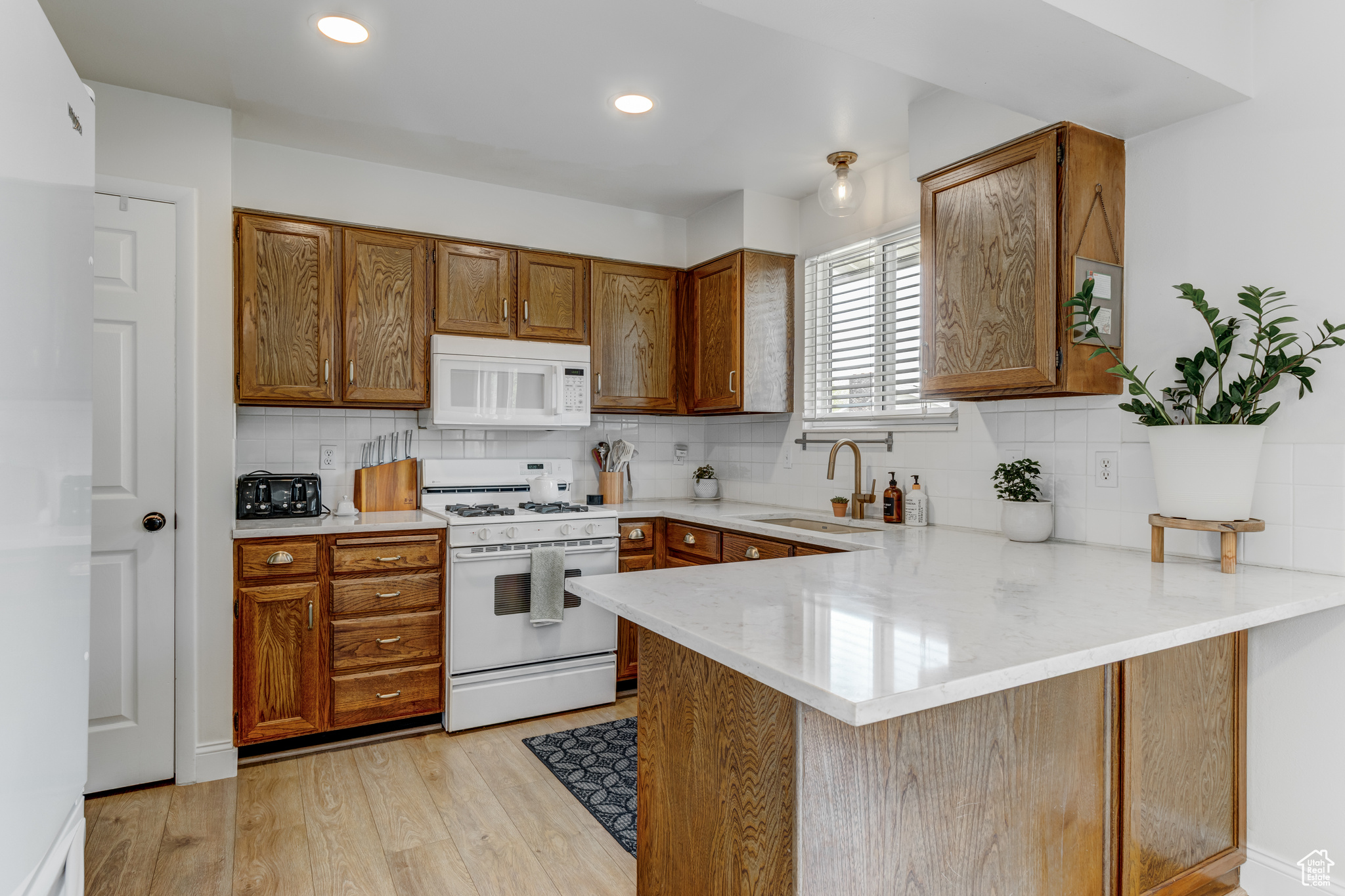 11291 S Sandy Creek Dr, Sandy, Utah image 4