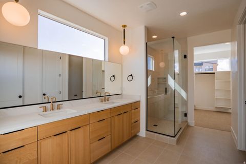 Tiny photo for 4808 W 2020 S, Hurricane, UT 84737 (MLS # 2131829)