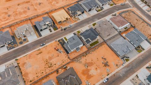 Tiny photo for 4808 W 2020 S, Hurricane, UT 84737 (MLS # 2131829)