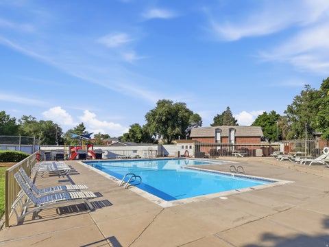 Tiny photo for 1664 WILLOWBROOK DR #BLDG12, Provo, UT 84604 (MLS # 2185787)