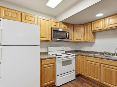 Tiny photo for 1664 WILLOWBROOK DR #BLDG12, Provo, UT 84604 (MLS # 2185787)