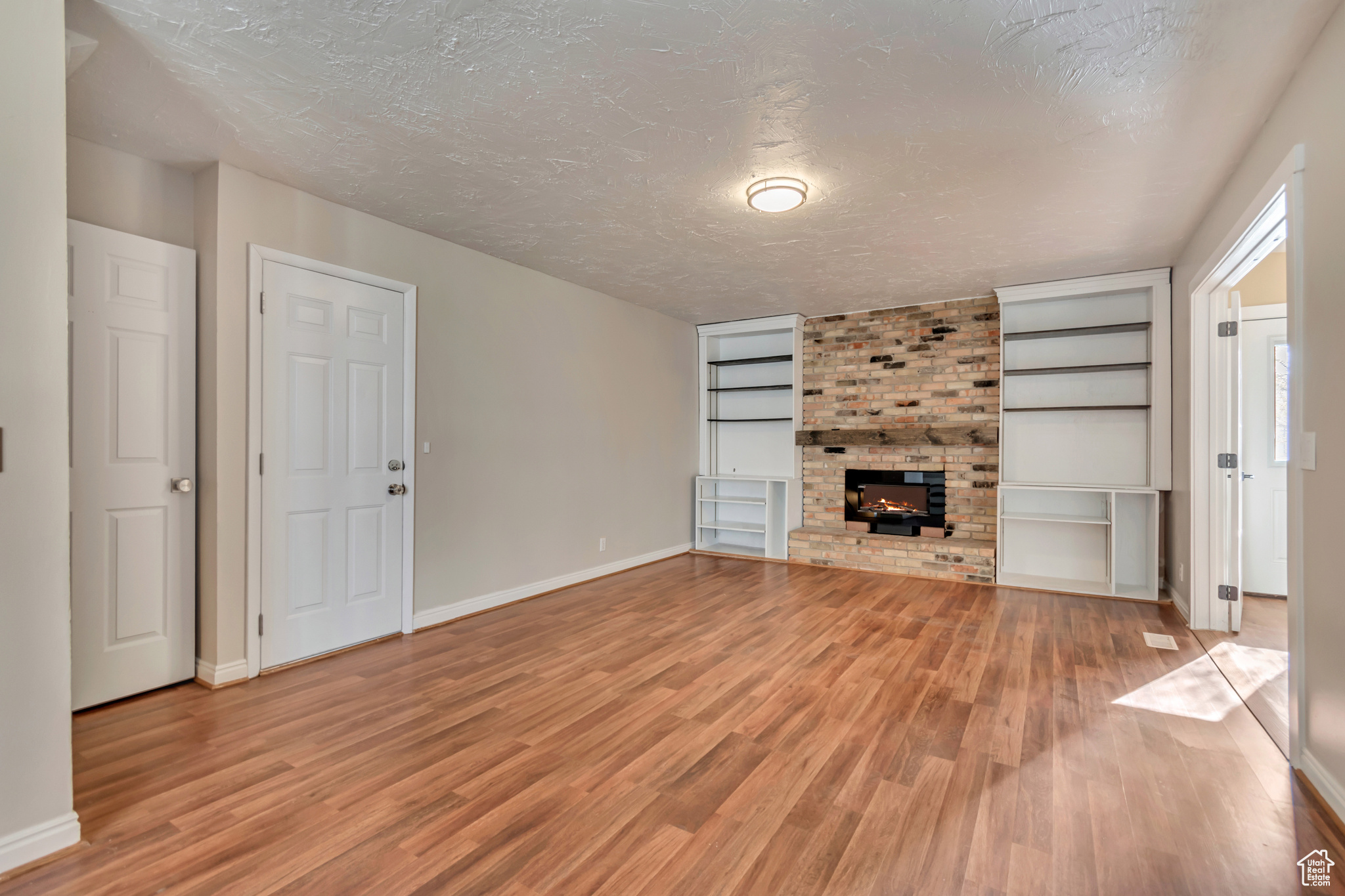 9478 S Smoketree Cir, Sandy, Utah image 7