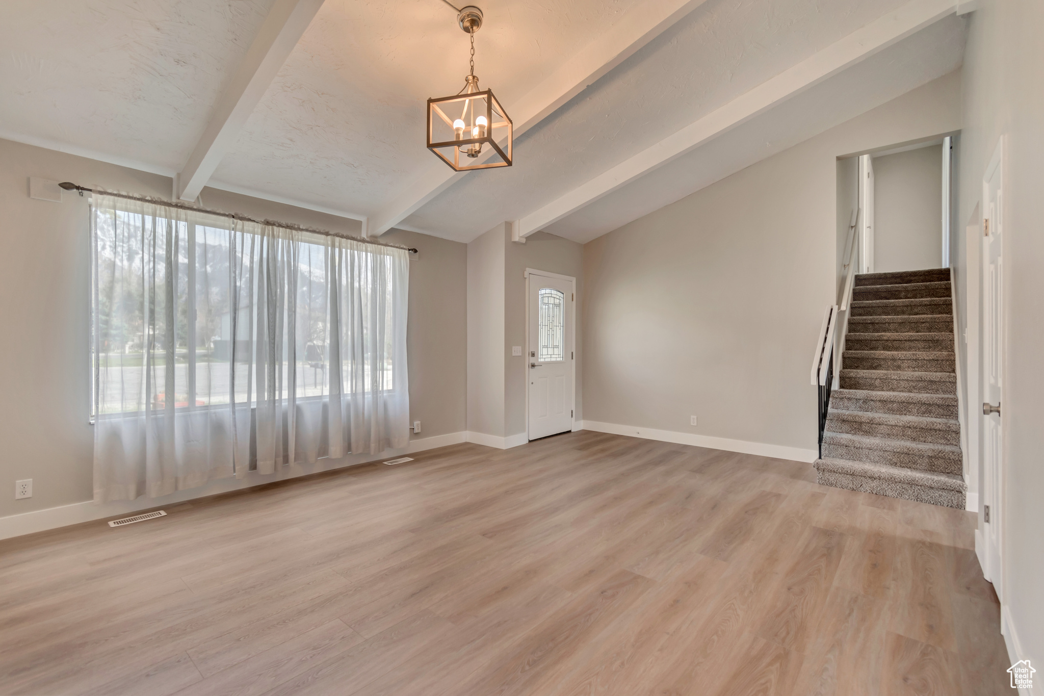 9478 S Smoketree Cir, Sandy, Utah image 3