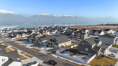 Tiny photo for 53 E MOORHEN DR, Saratoga Springs, UT 84045 (MLS # 2131618)