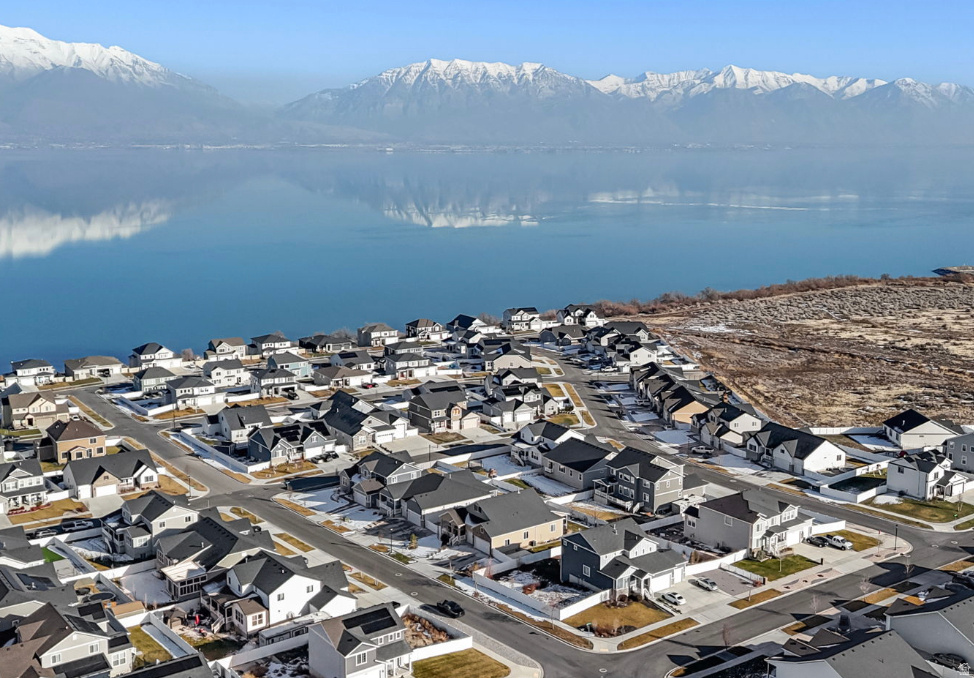 MALLARD BAY - Residential