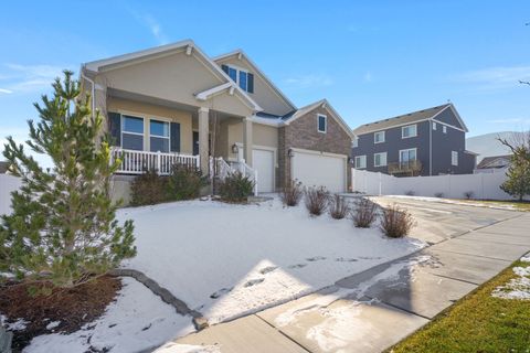 Tiny photo for 53 E MOORHEN DR, Saratoga Springs, UT 84045 (MLS # 2131618)
