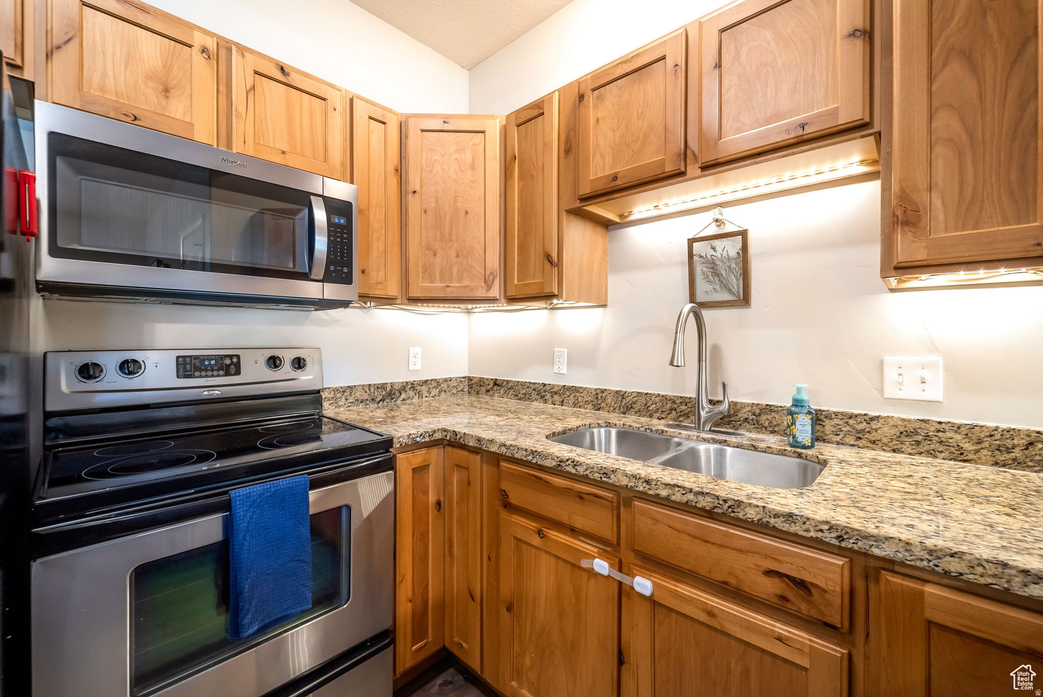 MAPLEWOOD - Residential