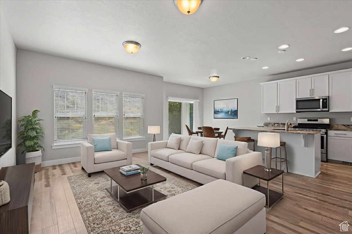 CANYON TRAIL - Residential