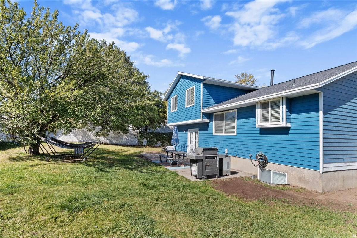 BROOKFIELD - Residential