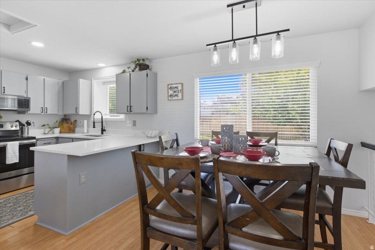 BROOKFIELD - Residential