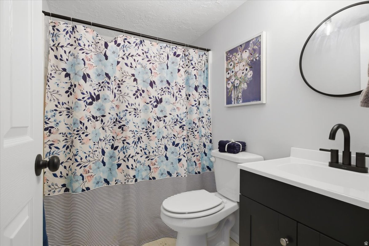 BROOKFIELD - Residential