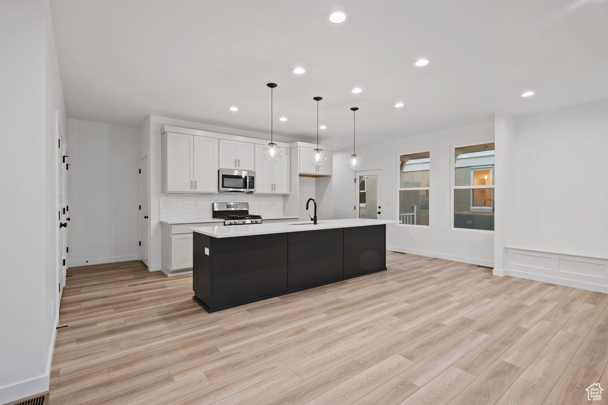 DAYBREAK - Residential