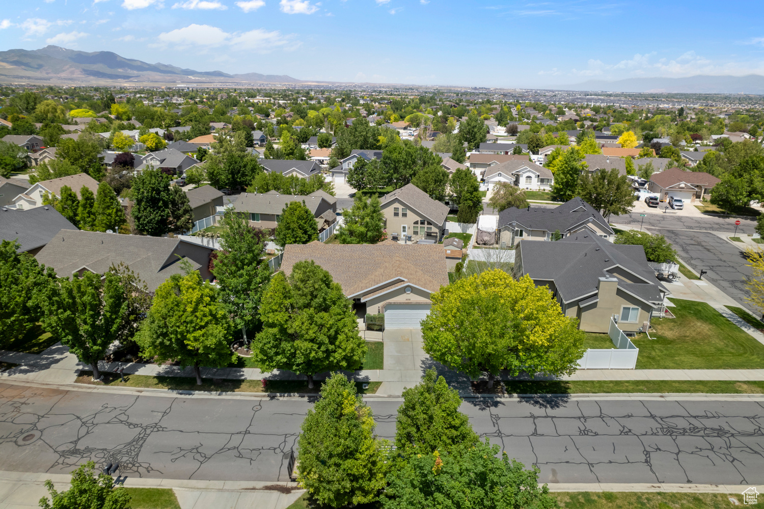 5332 W Morning Blush Dr, Herriman, Utah image 38