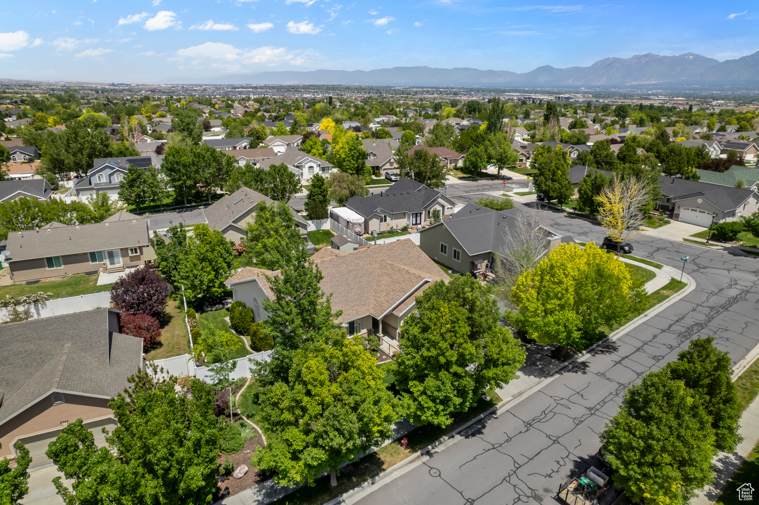 5332 W Morning Blush Dr, Herriman, Utah image 36