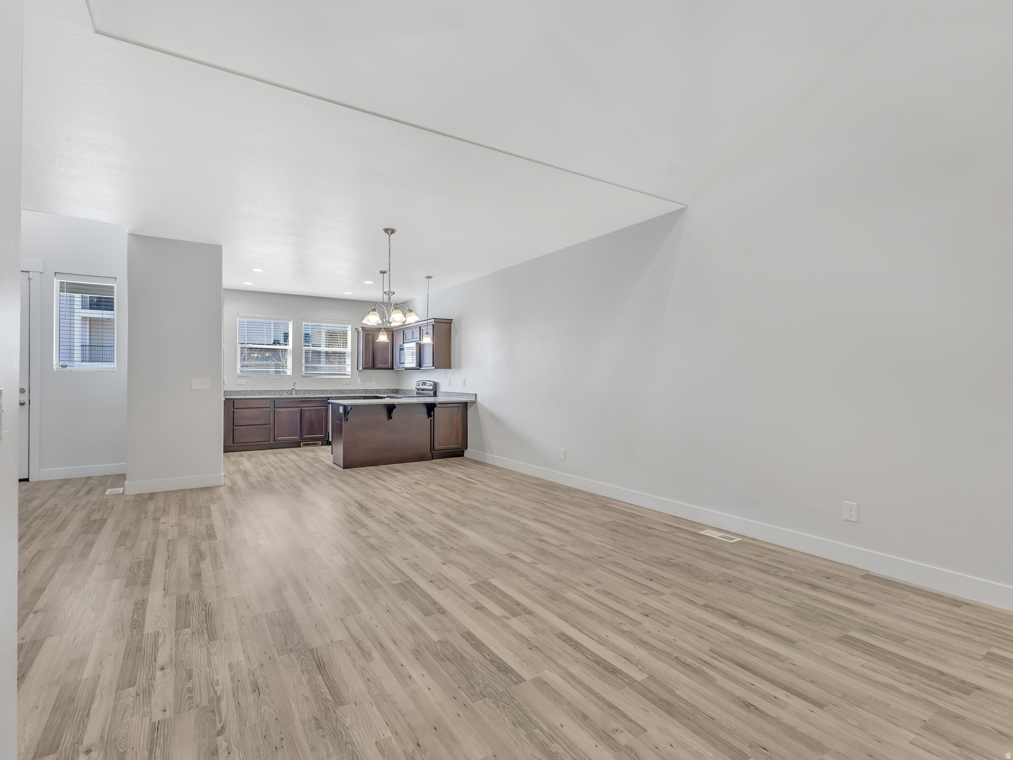 WILLOW POINT - Residential