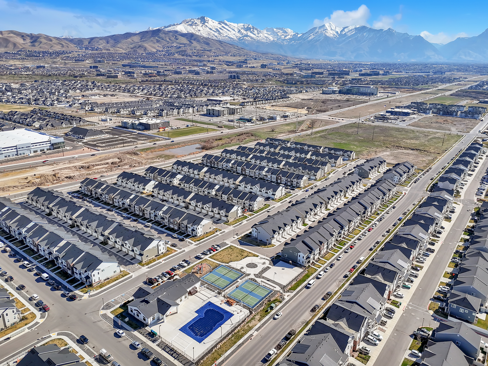 WILLOW POINT - Residential