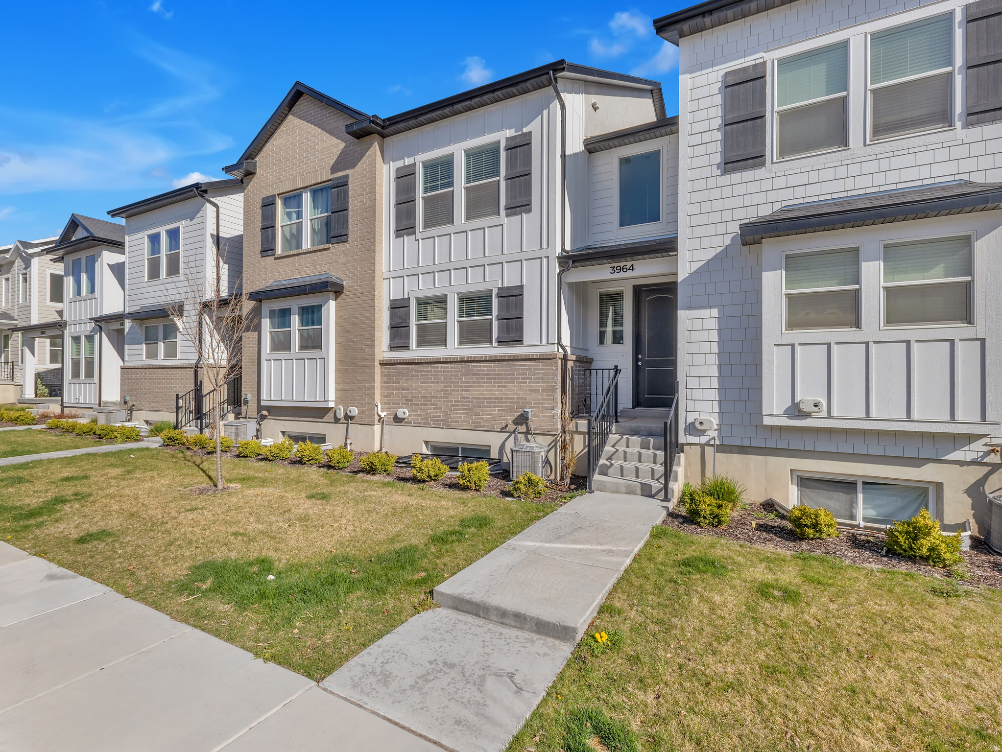 WILLOW POINT - Residential