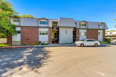 Condo For Sale - 1653 N Hickory Ln<br/> Provo, UT 84604