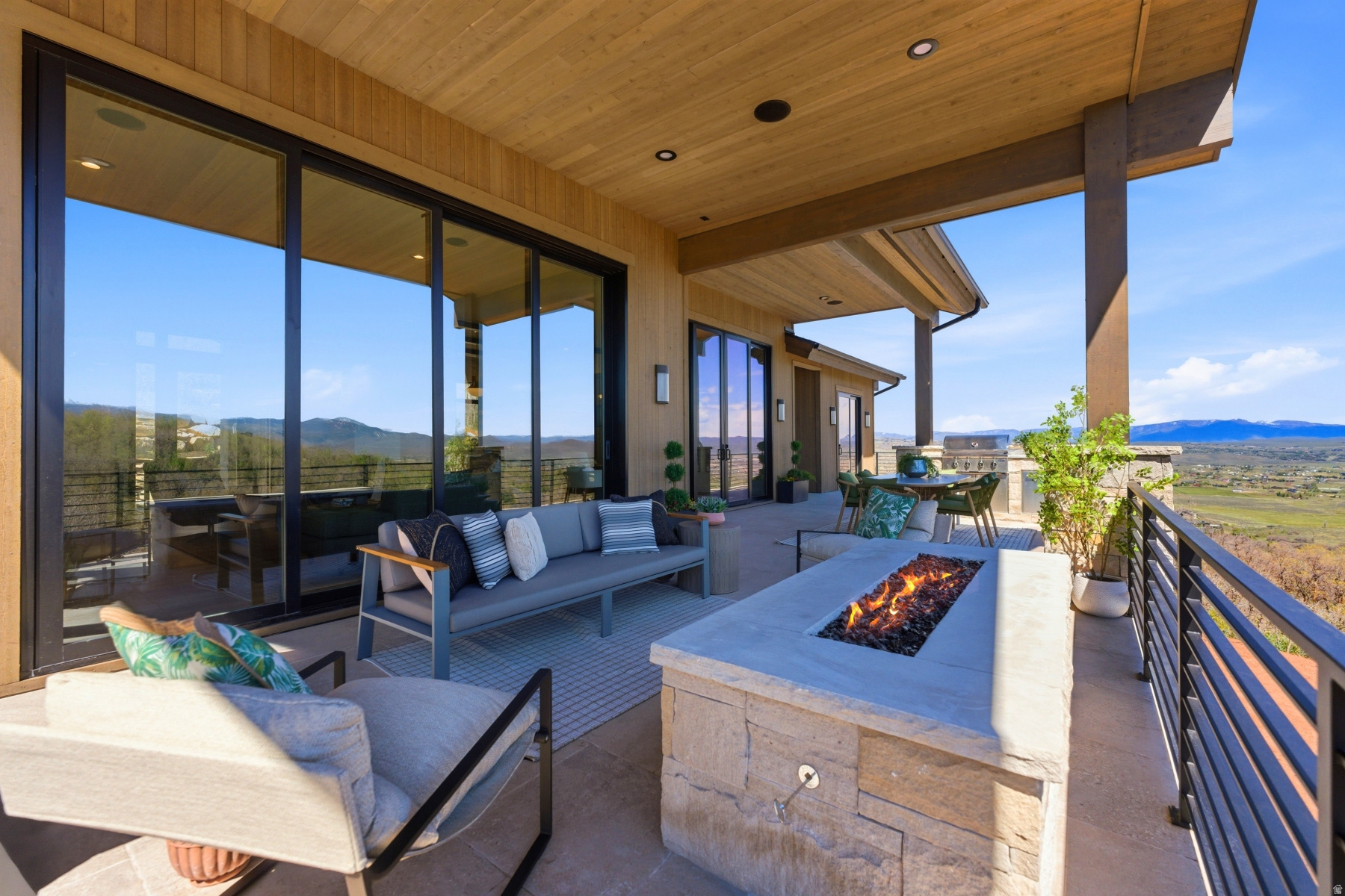 RANCHES AT THE PRESERVE - Residential