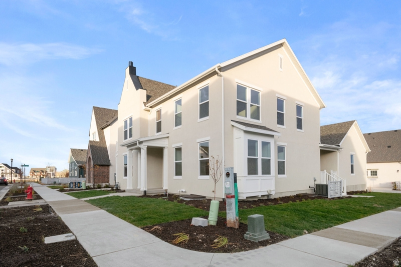 DAYBREAK - Residential Income