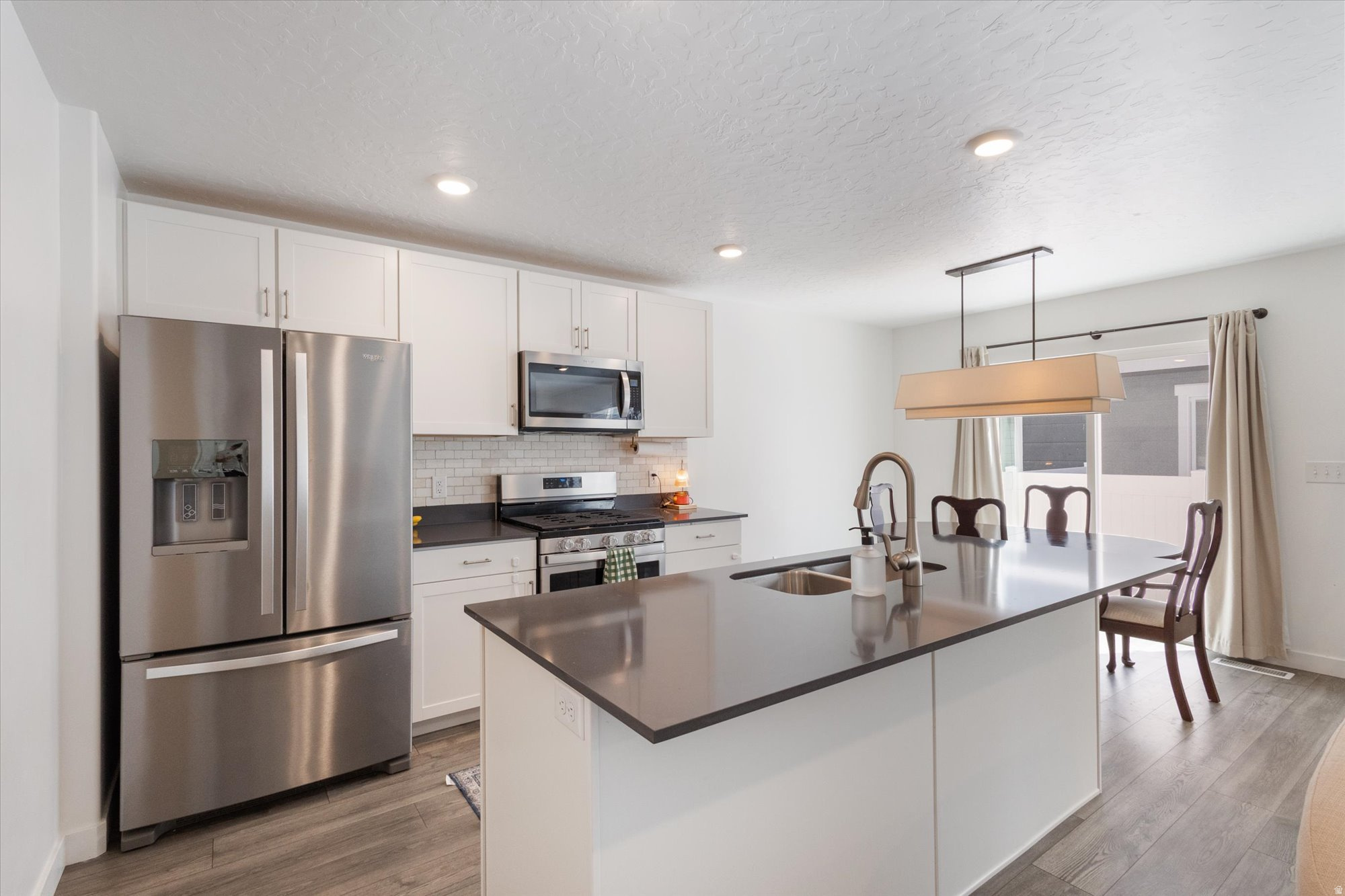 NORTHSHORE - Residential