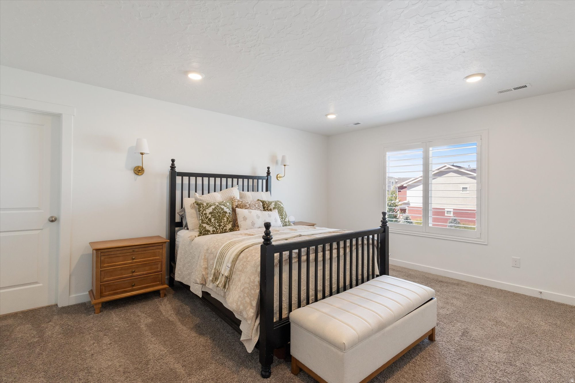 NORTHSHORE - Residential