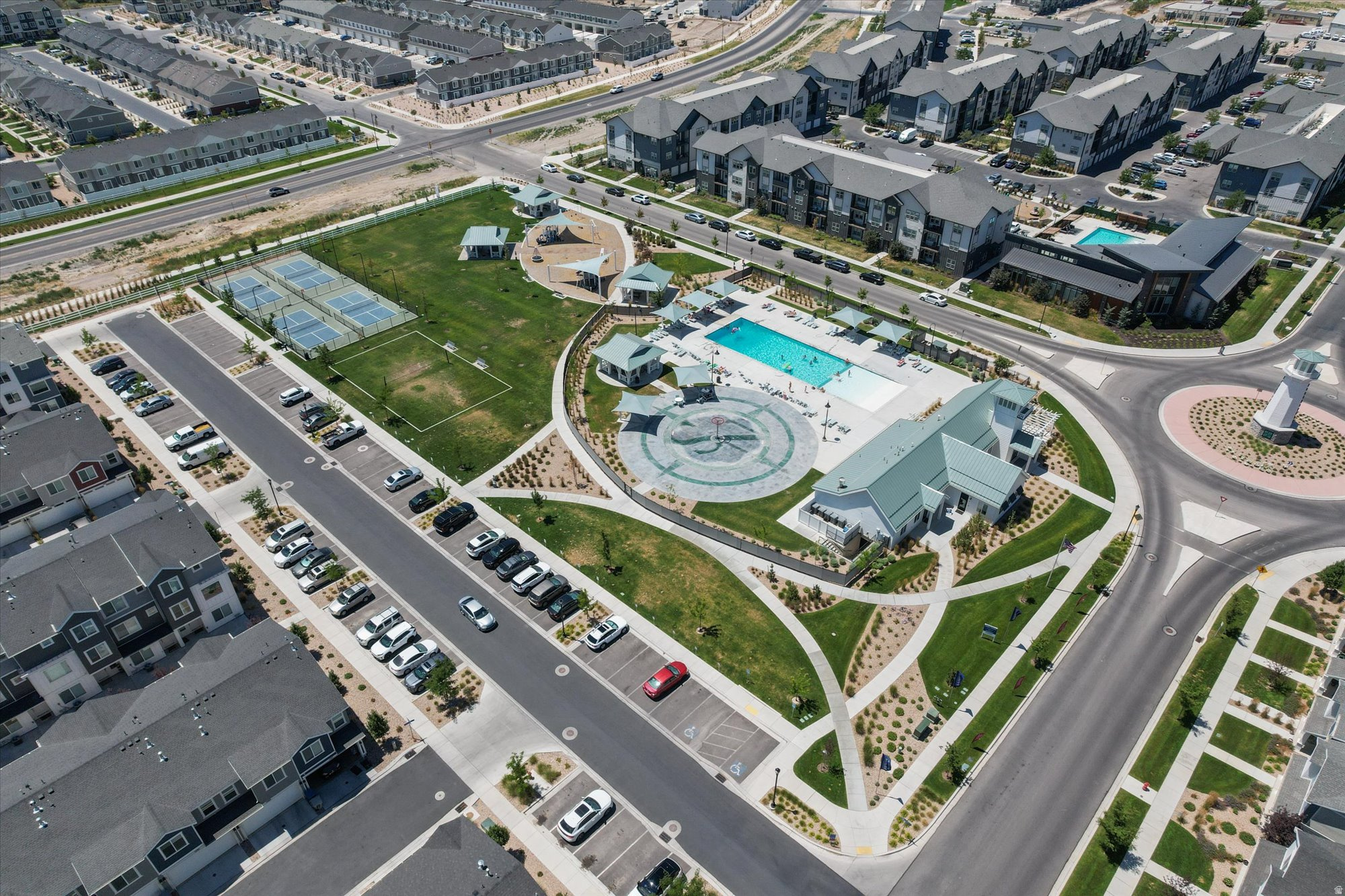 NORTHSHORE - Residential