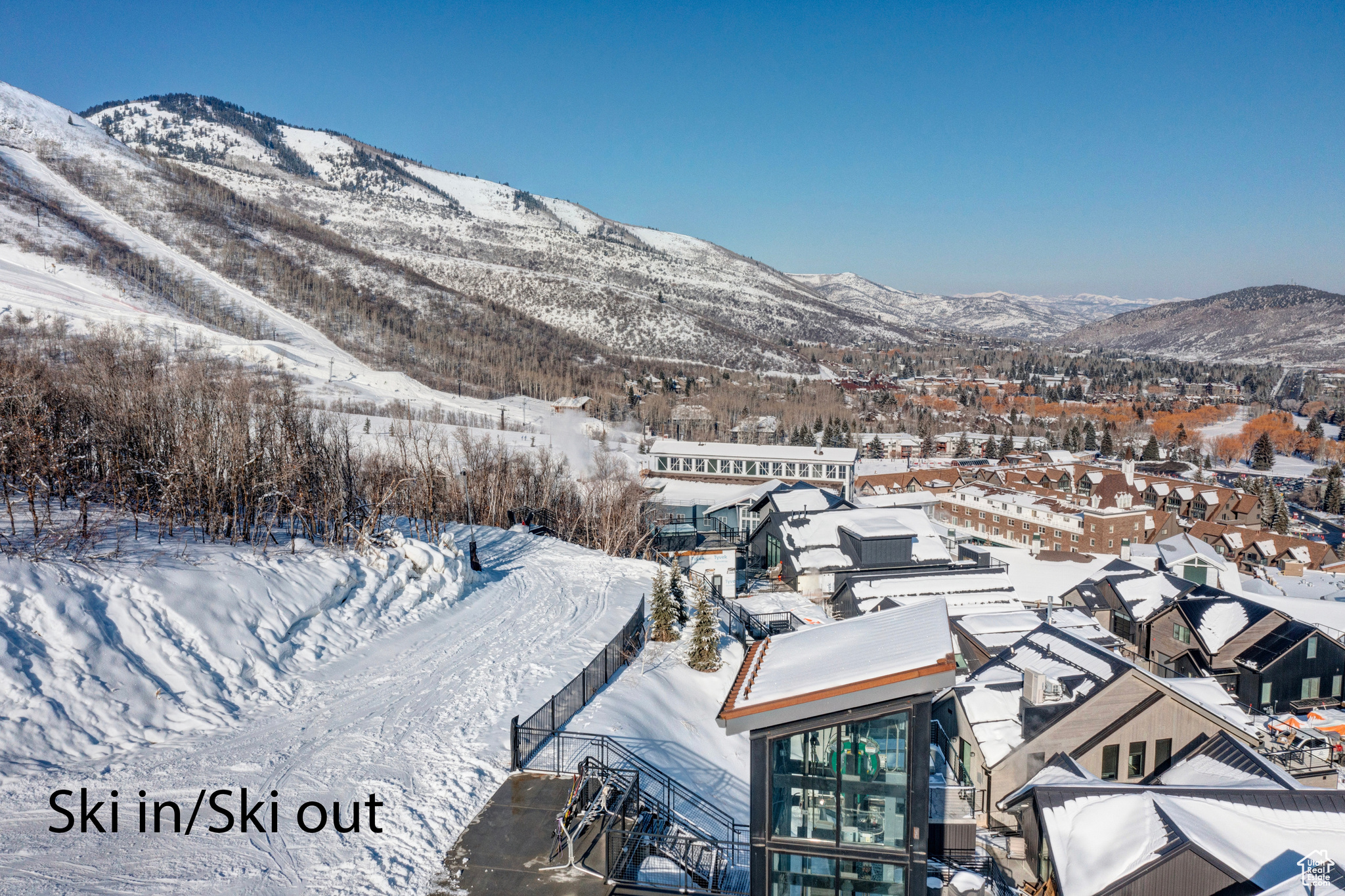 Park City, Utah 84060, United States, 2 Bedrooms Bedrooms, ,3 BathroomsBathrooms,Residential,Active,11557