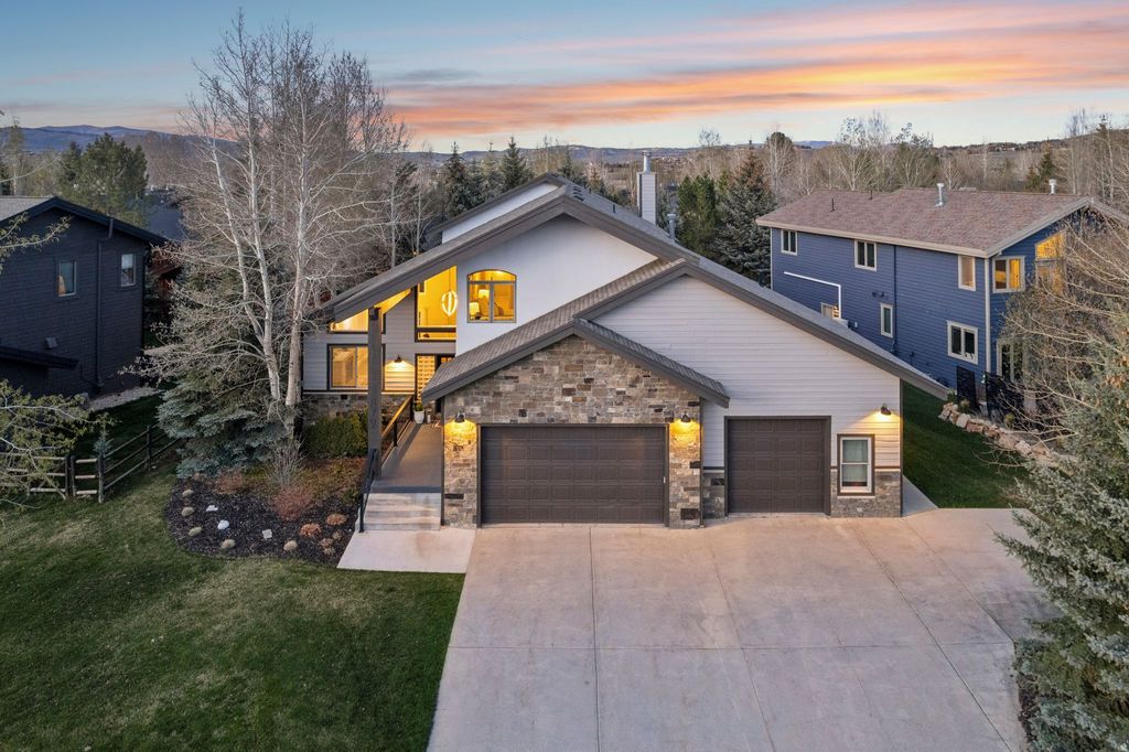 Photo of 872 MARTINGALE LN, Park City, UT 84098 (MLS # 2150678)