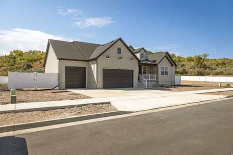 Tiny photo for 65 W GLEN WAY #127, South Weber, UT 84405 (MLS # 2140003)