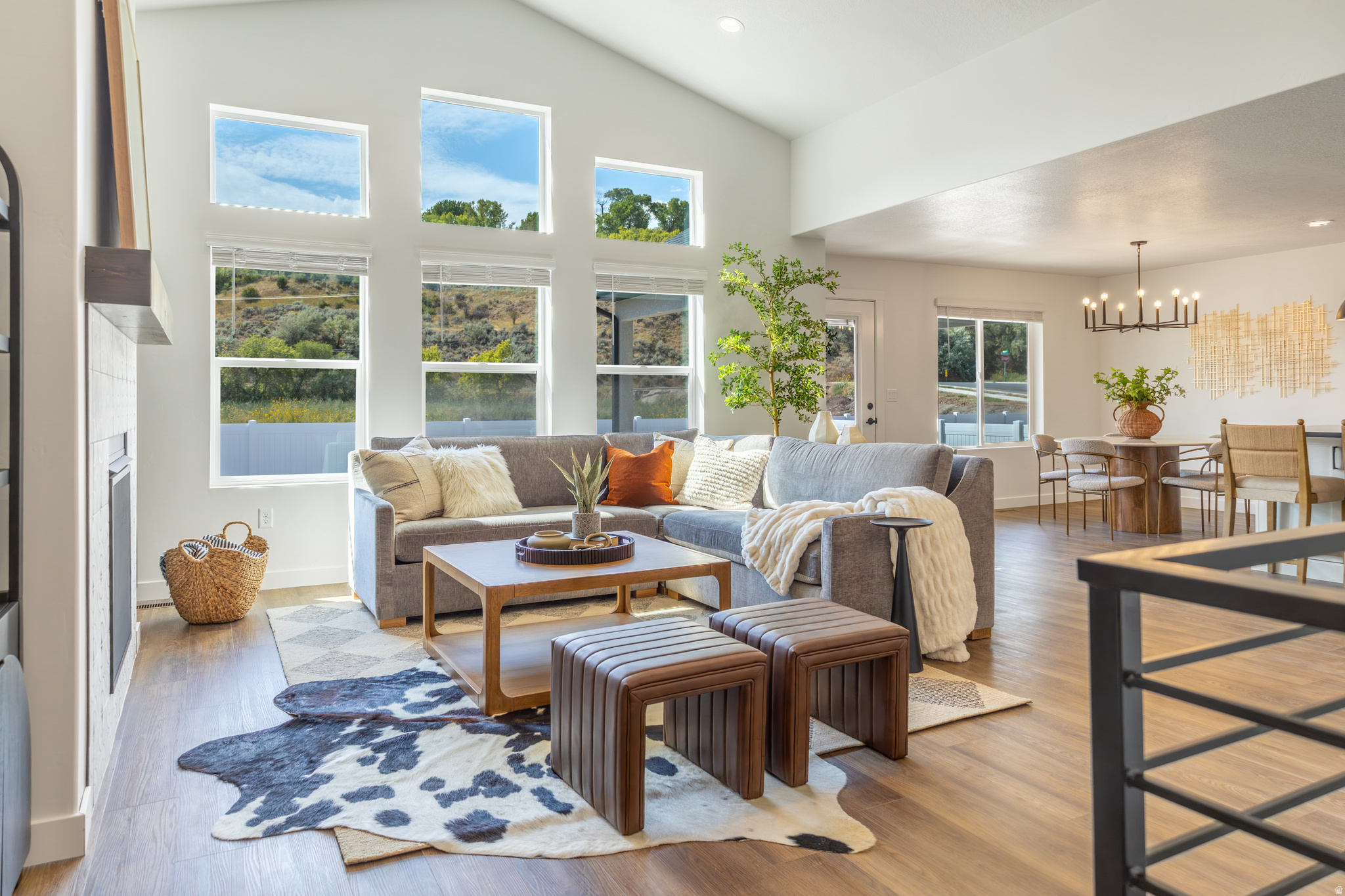 RIVERWOOD - Residential