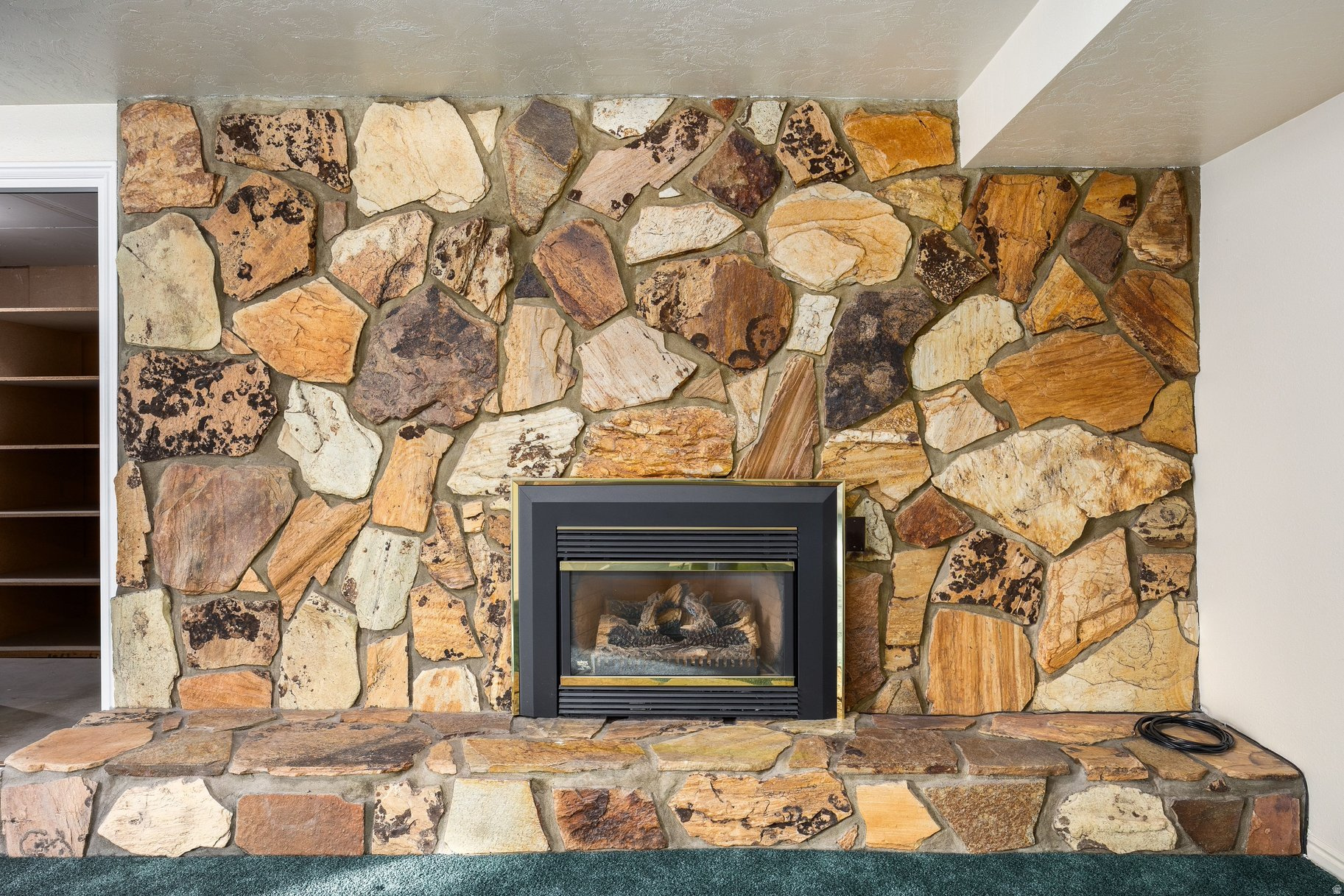 BRENTWOOD ESTATES A SUB - Residential