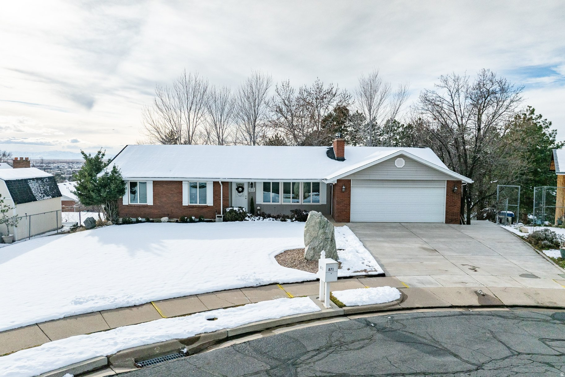 BRENTWOOD ESTATES A SUB - Residential