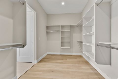 Tiny photo for 997 W 1800 S, Hurricane, UT 84737 (MLS # 2127008)