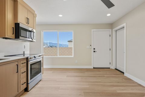 Tiny photo for 997 W 1800 S, Hurricane, UT 84737 (MLS # 2127008)