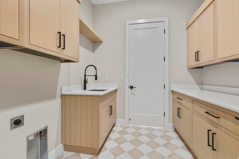 Tiny photo for 997 W 1800 S, Hurricane, UT 84737 (MLS # 2127008)