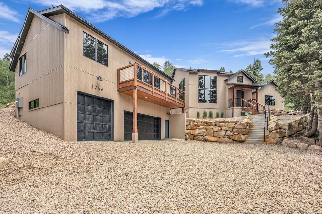 Photo of 1766 W TOLLGATE CANYON RD, Coalville, UT 84017 (MLS # 2169234)