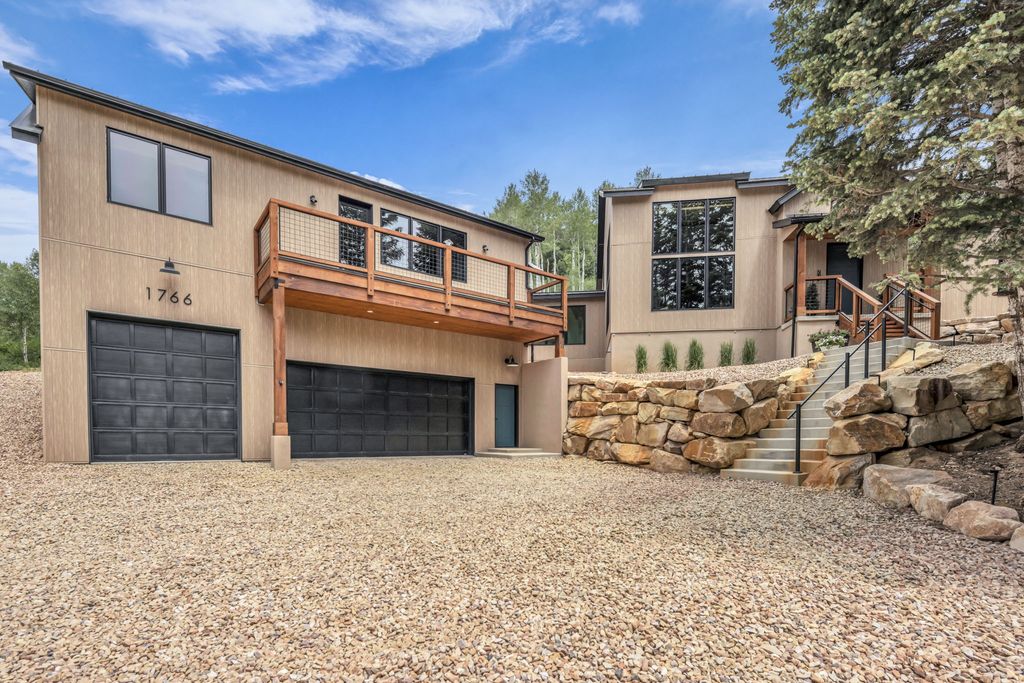 Photo of 1766 W TOLLGATE CANYON RD, Coalville, UT 84017 (MLS # 2169234)