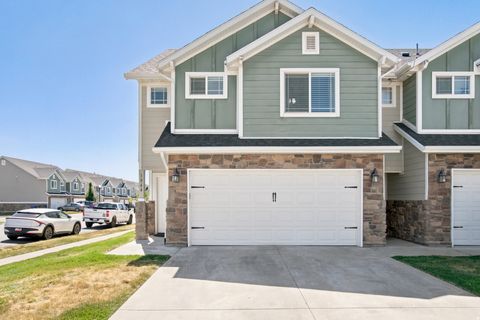Photo of 1064 W 2050 S, Syracuse, UT 84075 (MLS # 2166631)