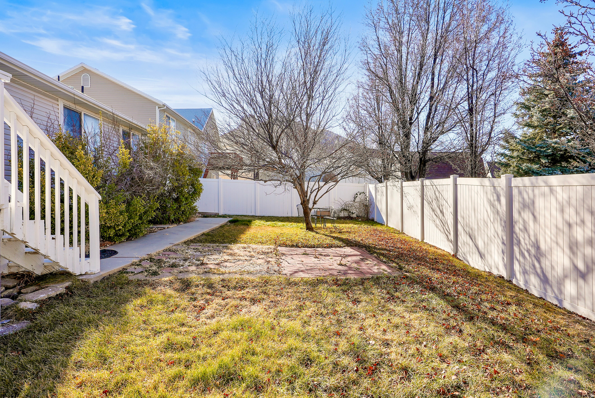 SETTLEMENT POINTE - Residential