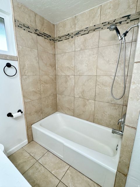 Tiny photo for 954 E CARNATION DR, White City, UT 84094 (MLS # 2141300)