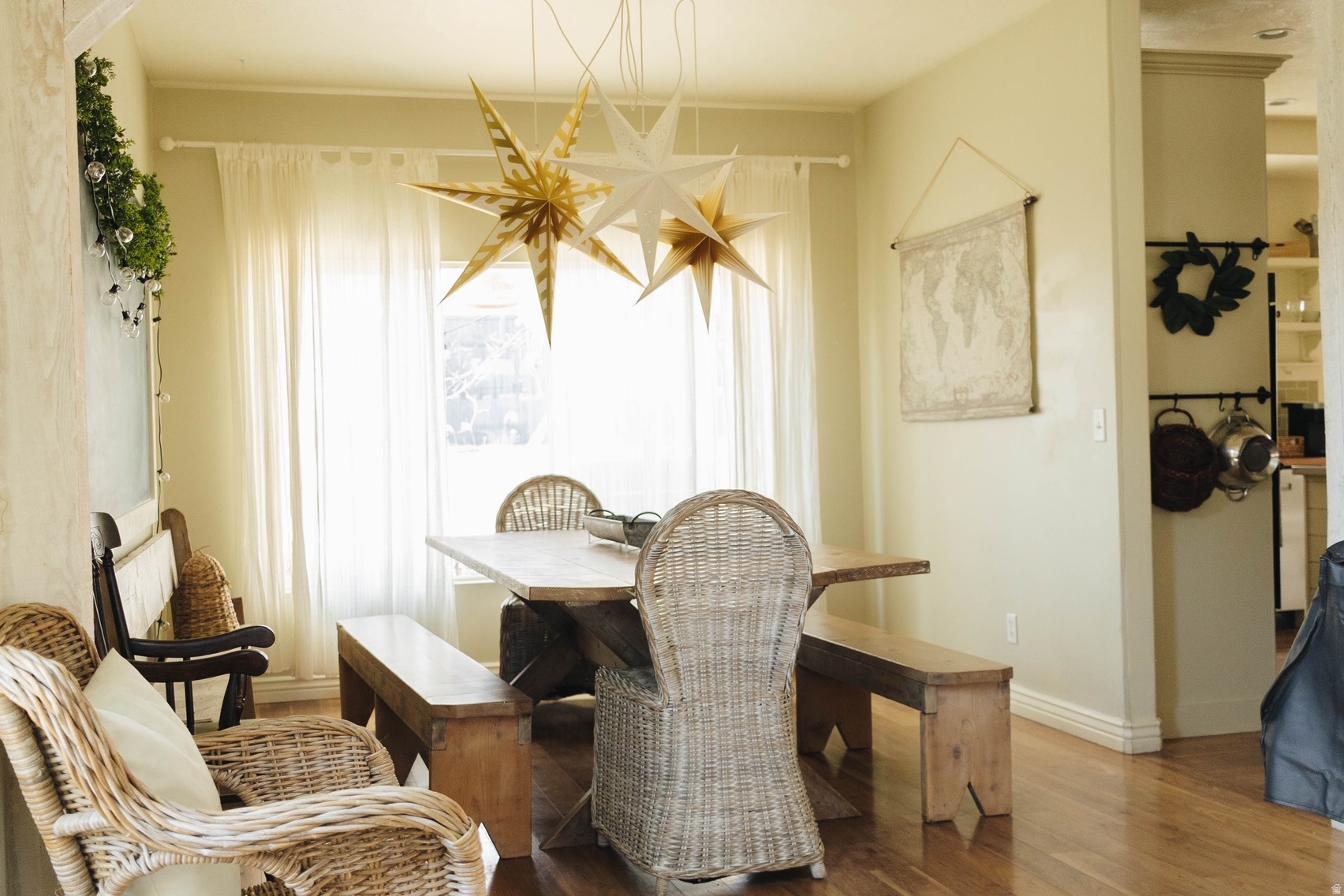 SILVER LAKE - Residential